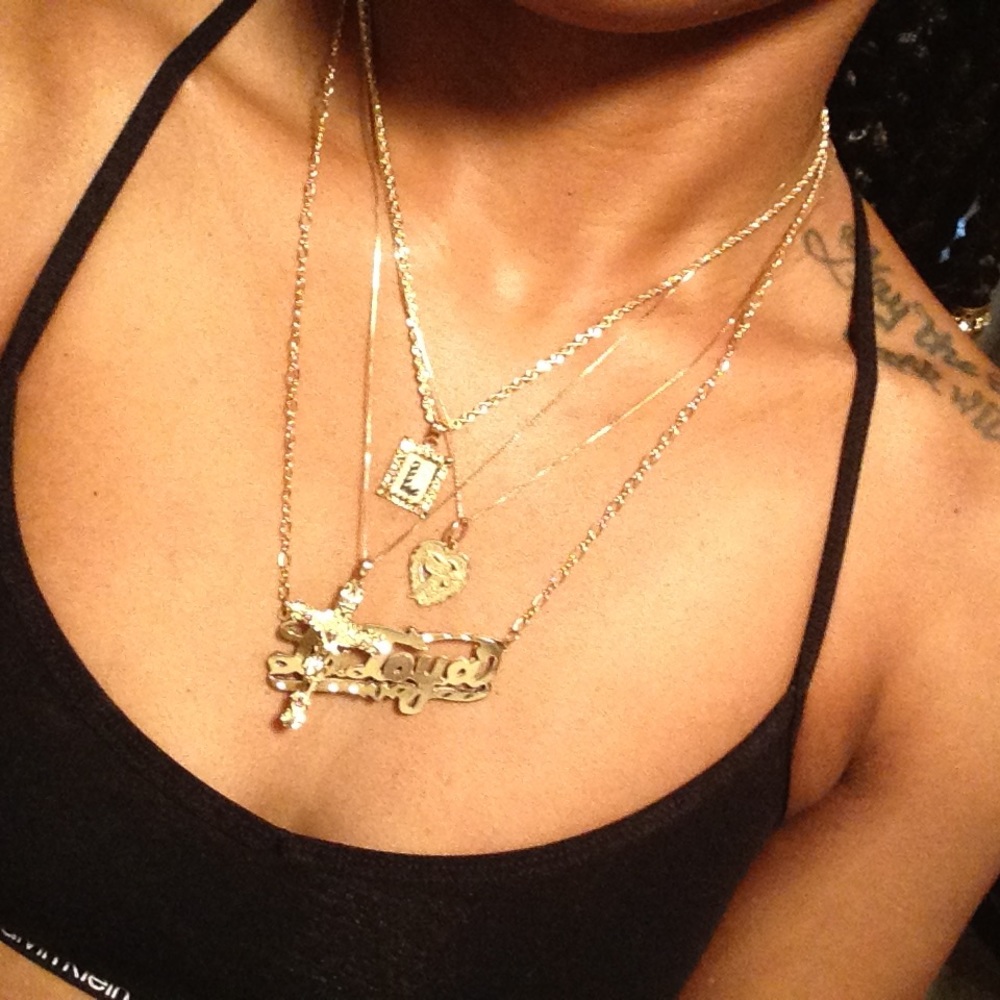 Meet your Posher, Latoya